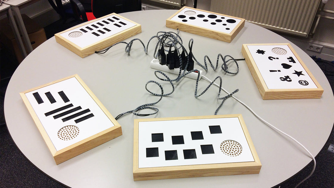 Touch Board transforme une table en piano